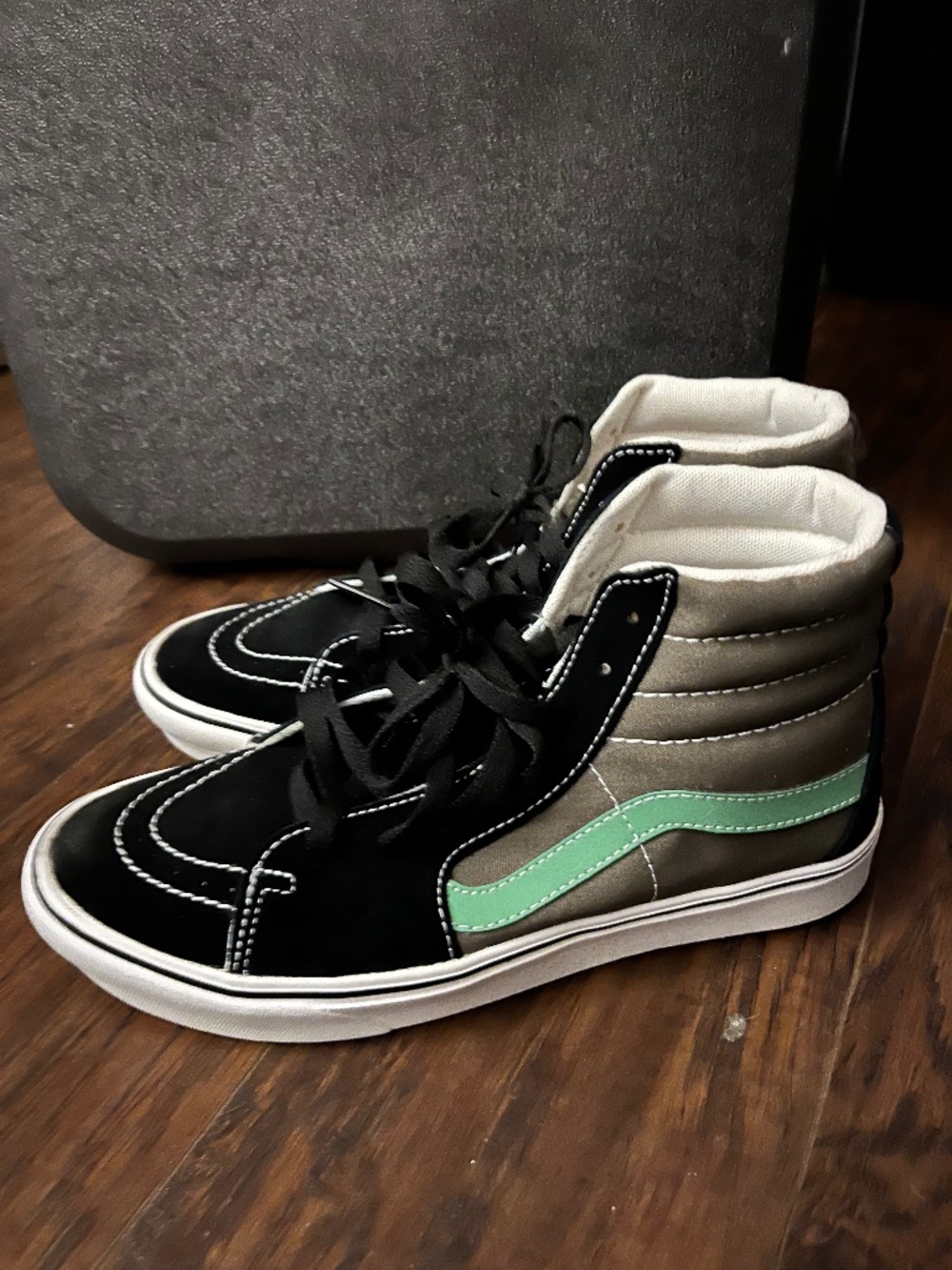 Mens shoes, 6 pairs for $180 BRAND NEW